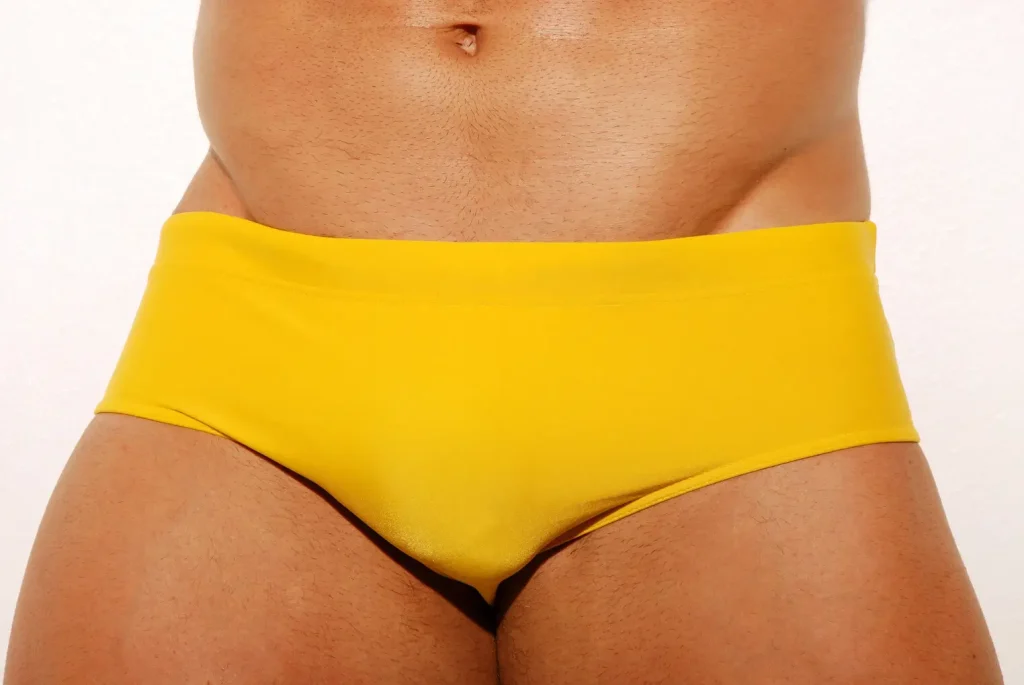 Brazilian Speedo: Comfort, Style, and Where to Buy 2